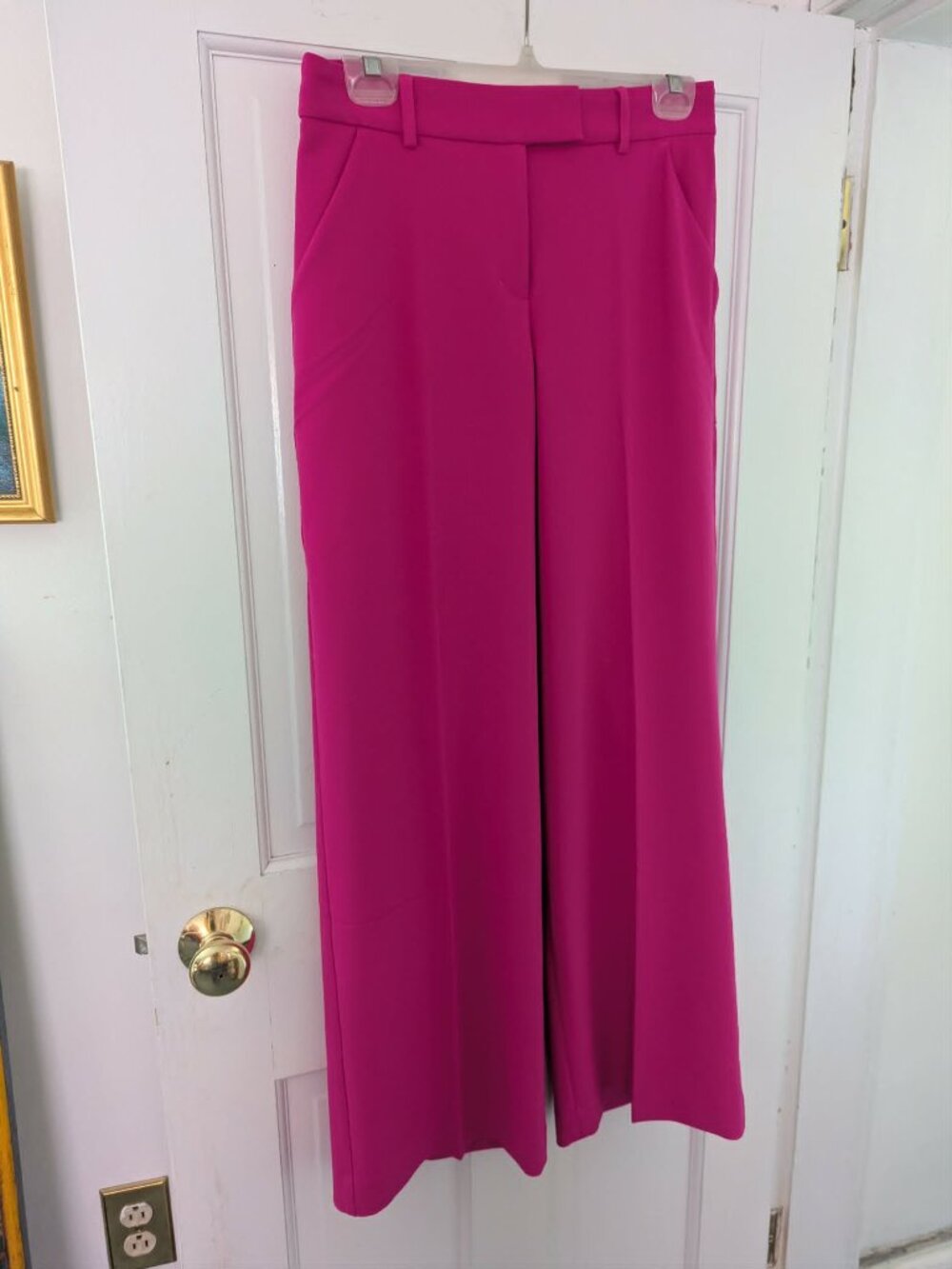 Express Editor Studio Stretch Twill Mid Rise Trouser, size 4R, magenta